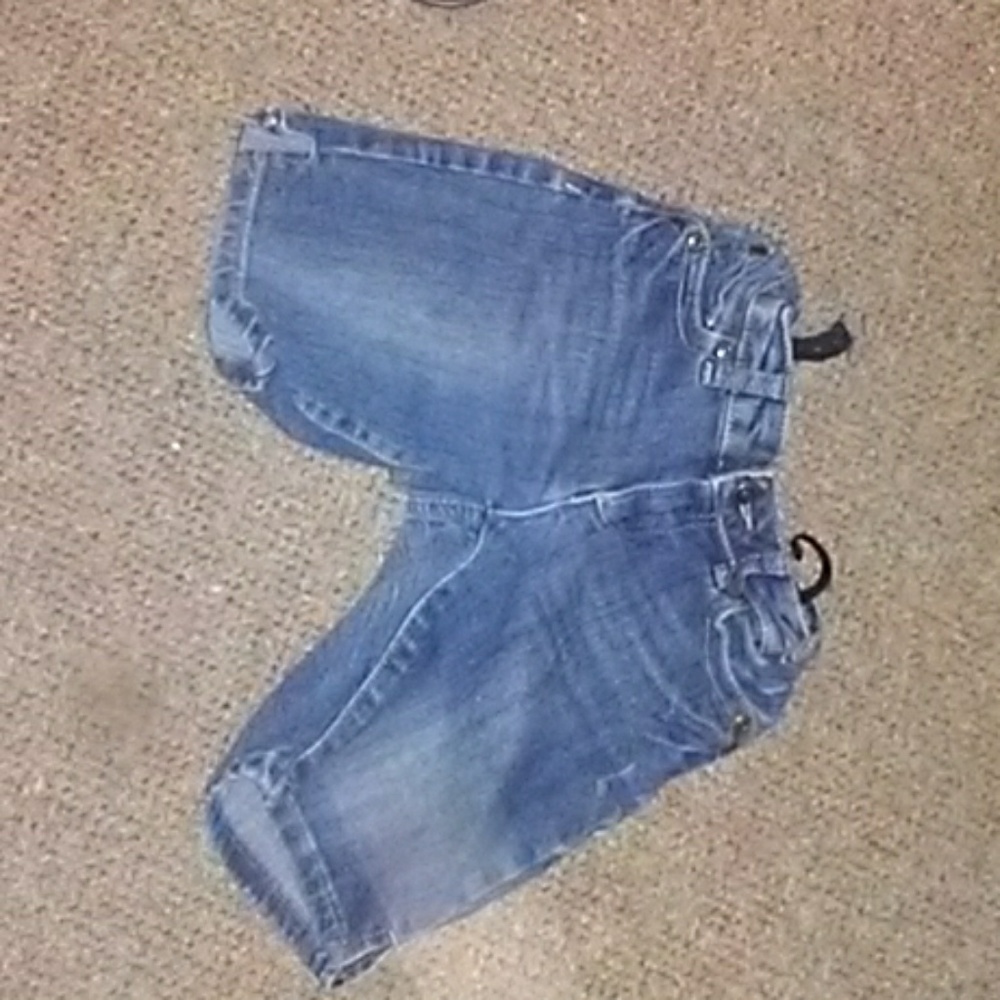 Kids size 7 shorts
